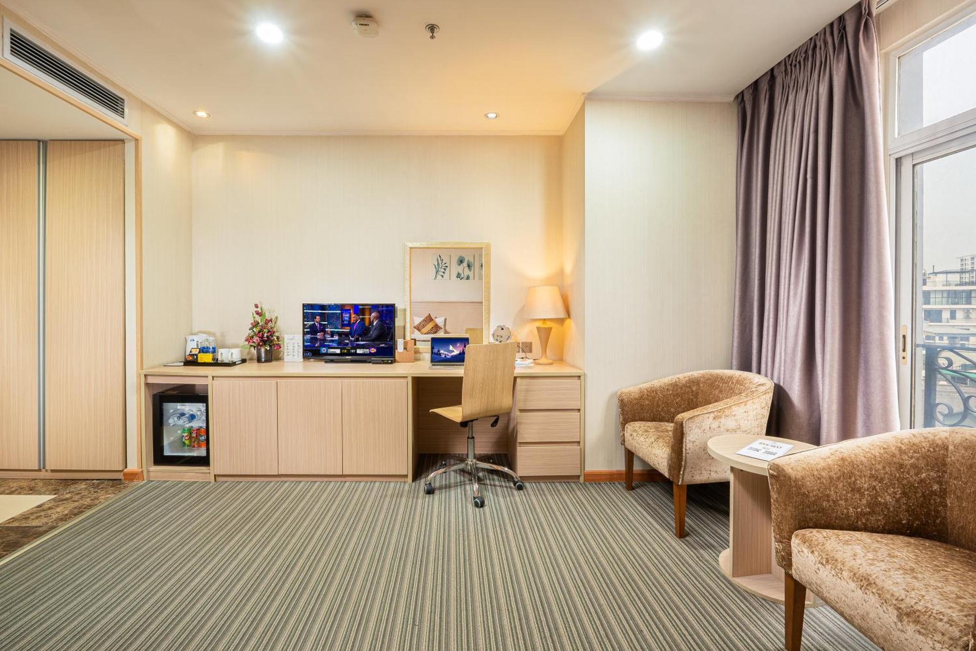 ซูเปอร์ โฮเต็ล แคนเดิล Hotel ฮานอย ภายนอก รูปภาพ